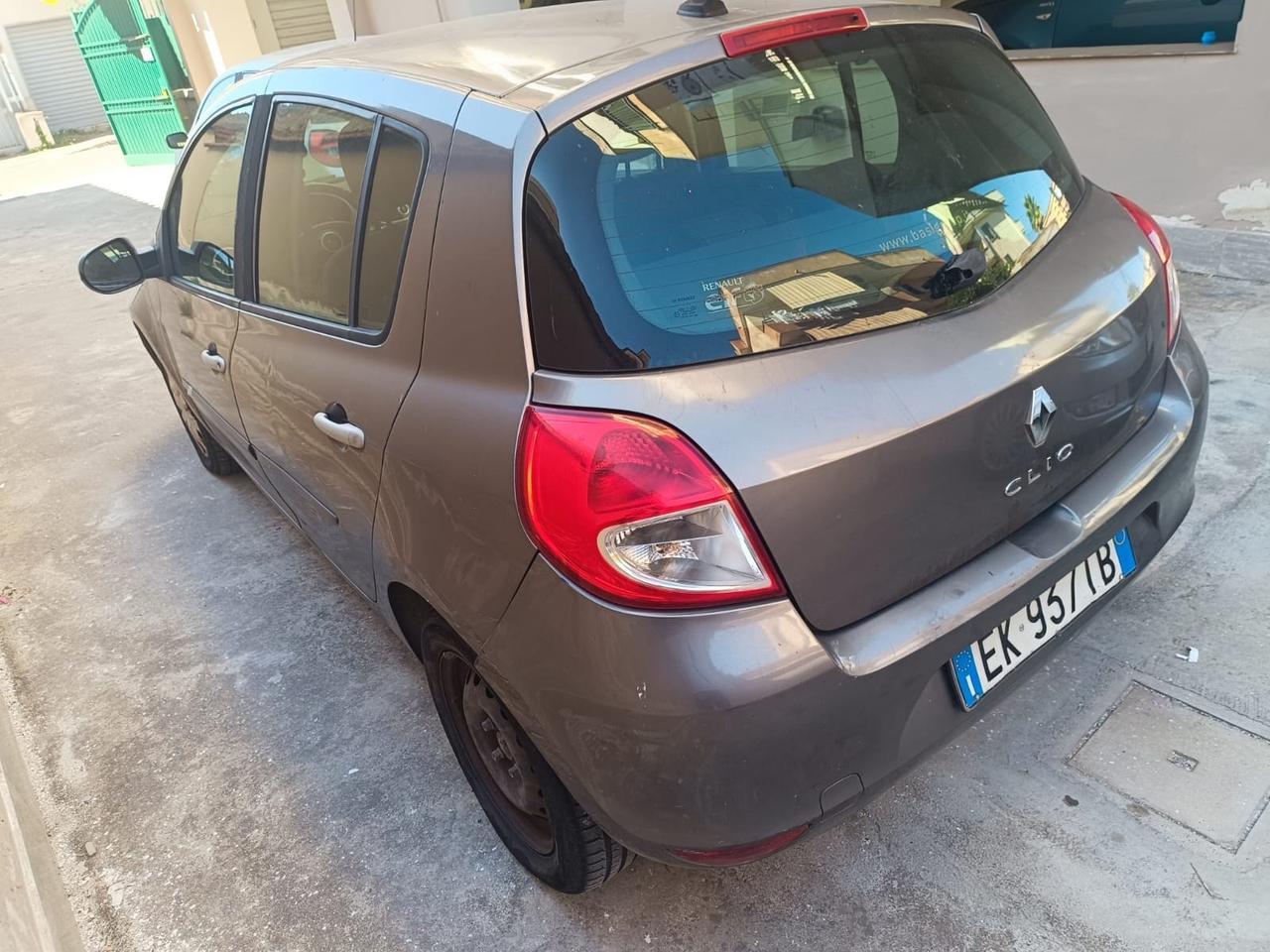 Renault Clio 1.2 16V 5 porte GPL Dynamique