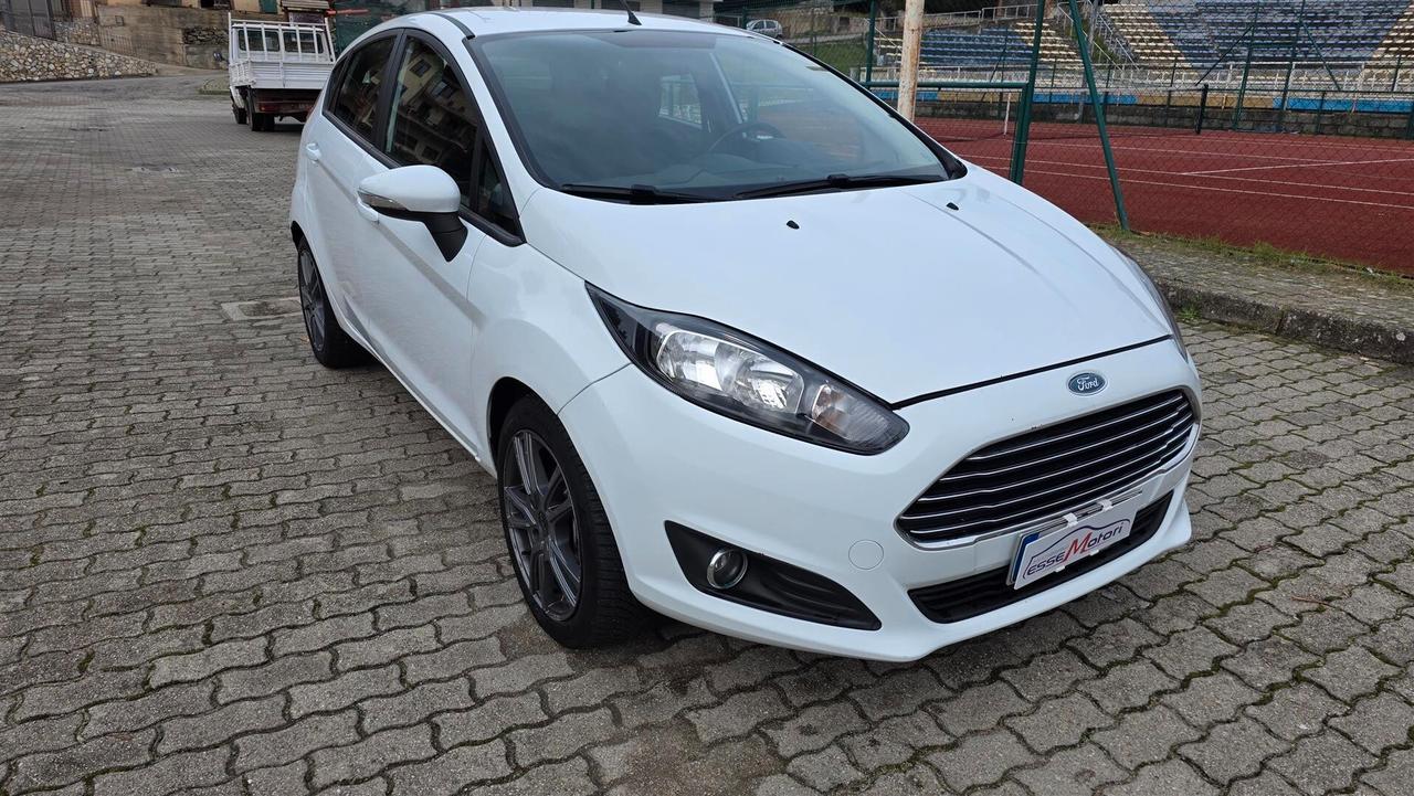 Ford Fiesta 1.5 TDCi 75CV 5 porte Titanium