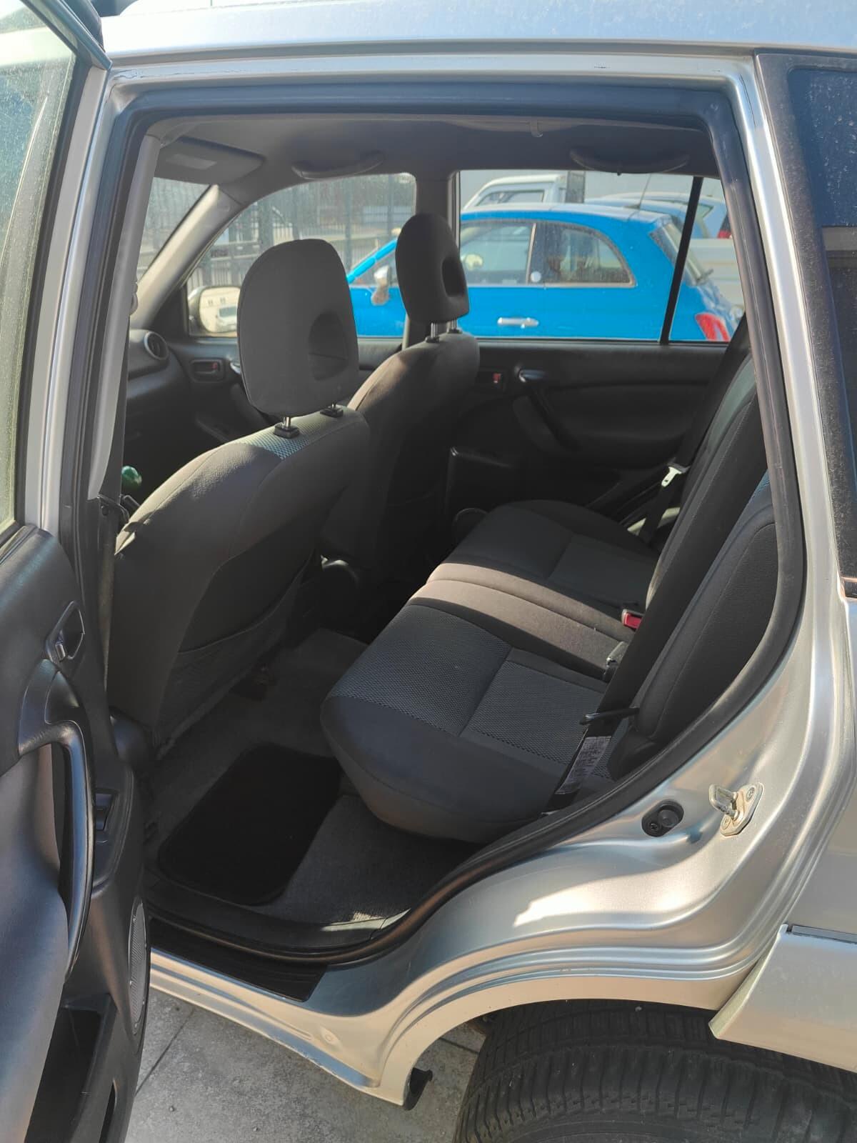 TOYOTA RAV4 - PRoV TOSCANA - ECCELLENTI CONDIZIONi