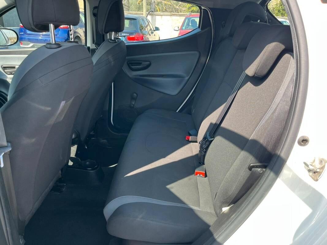 Lancia Ypsilon 1.2 Opening edition ecochic Gpl 69cv