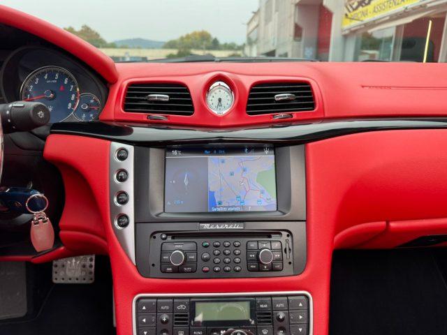 MASERATI GranCabrio 4.7 V8