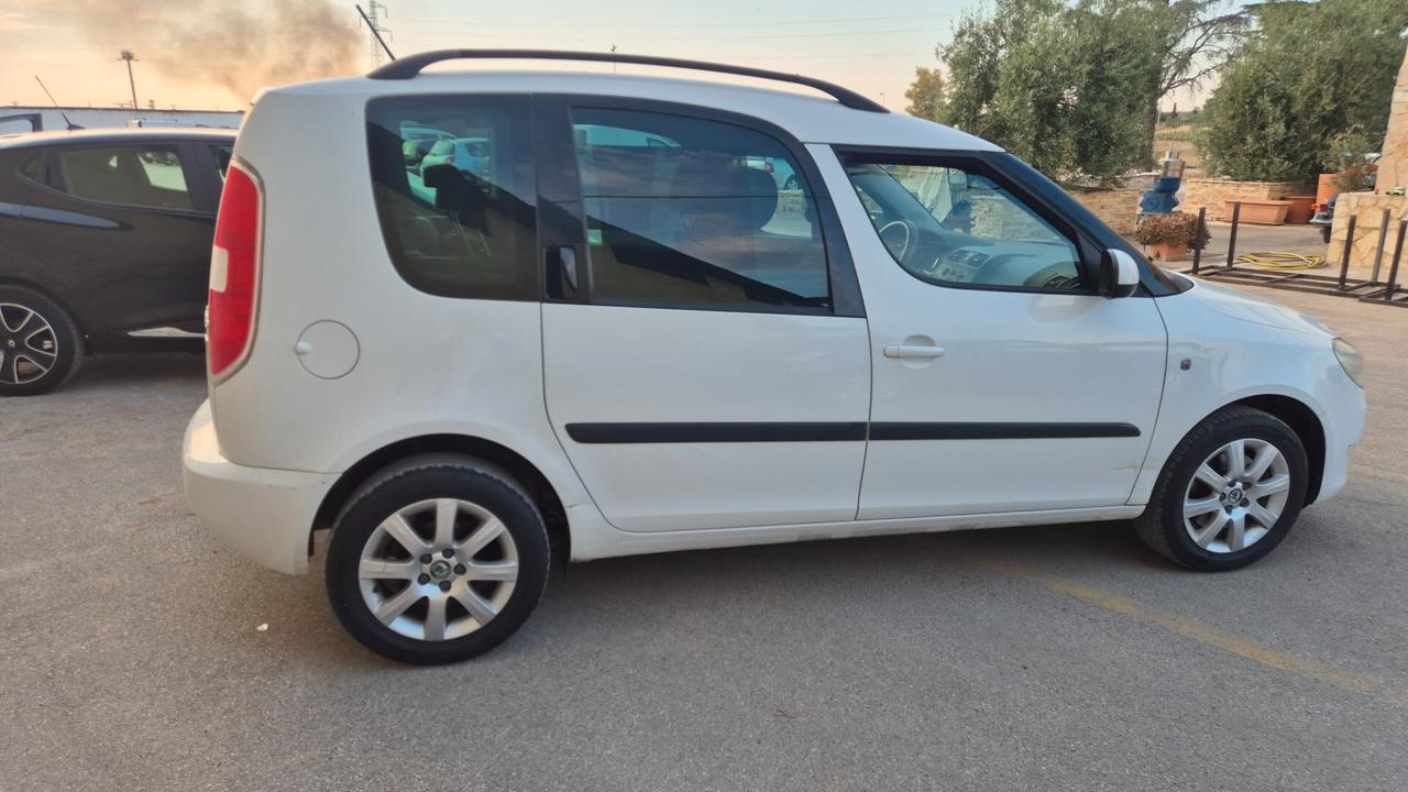 Skoda Roomster 1.6 TDI CR 90CV Ambition
