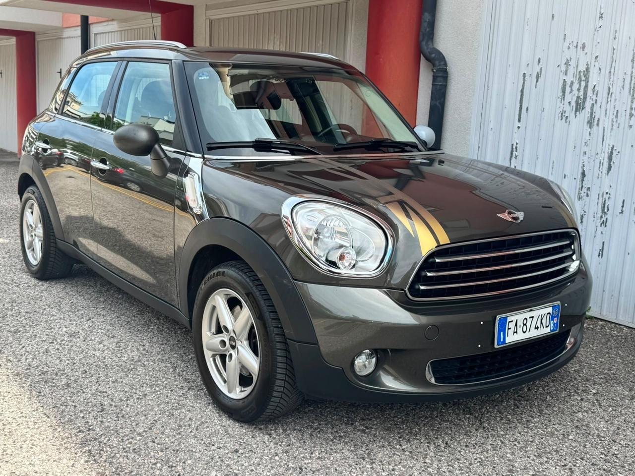 Mini Cooper D Countryman 1.6 NEOPATENTATI