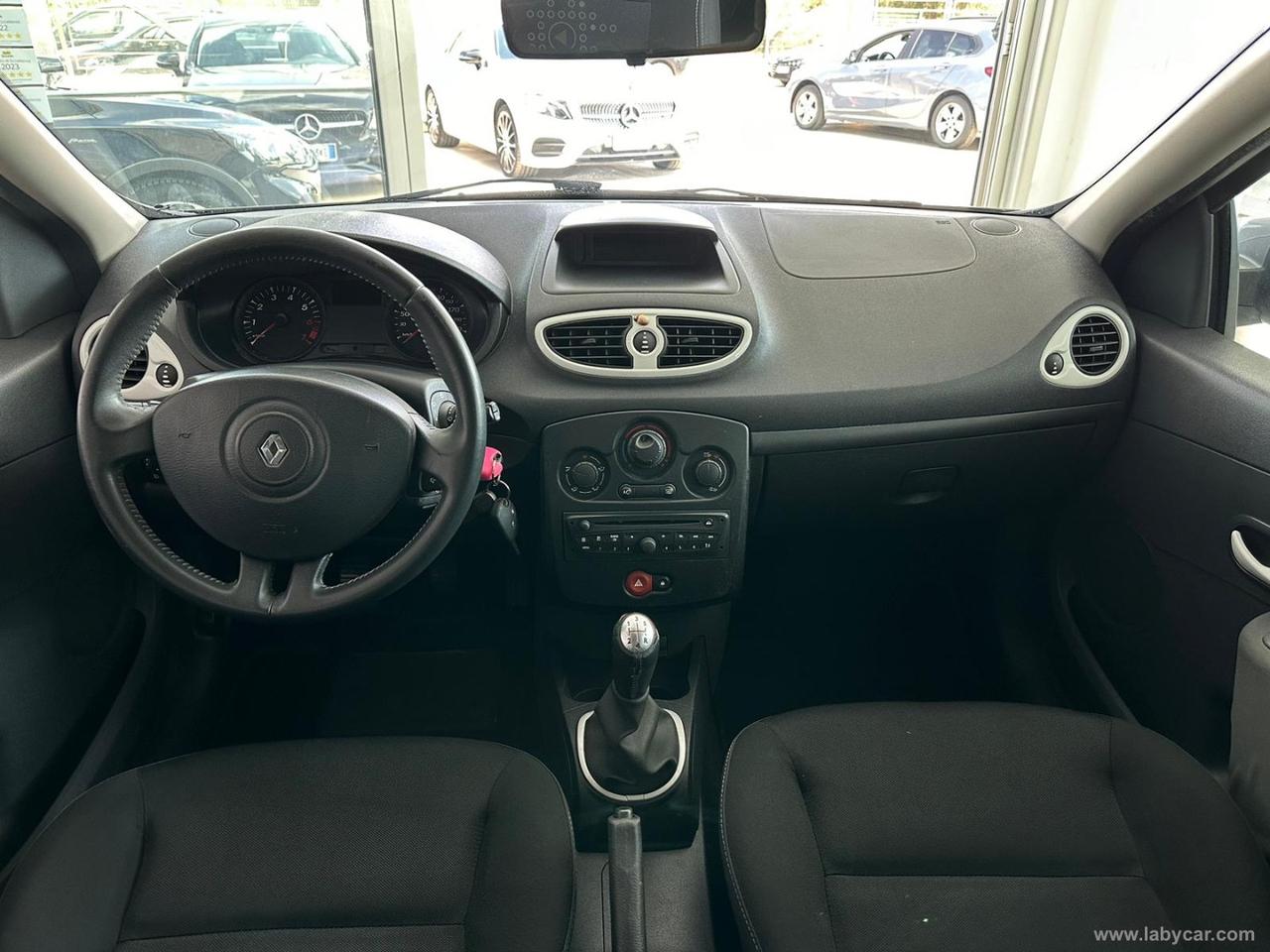 RENAULT Clio 1.2 5p. Yahoo!