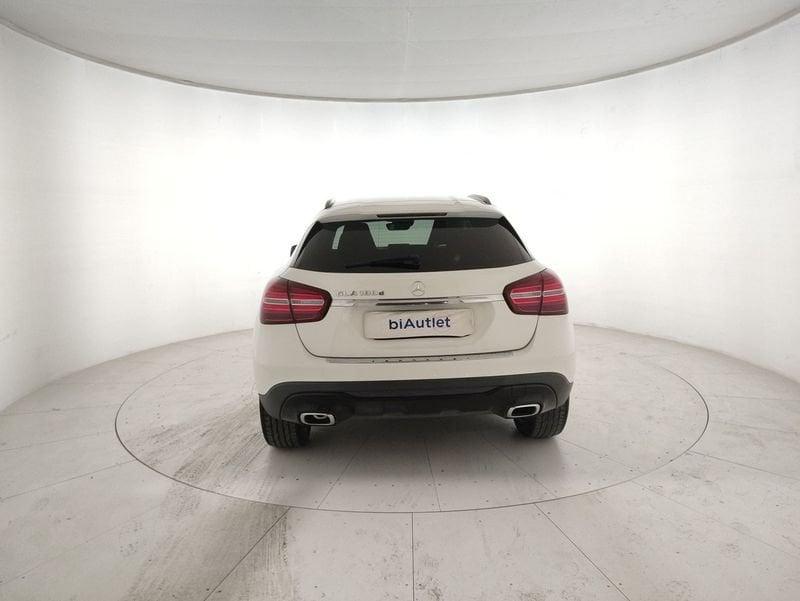 Mercedes-Benz GLA 180 d (cdi) Sport auto