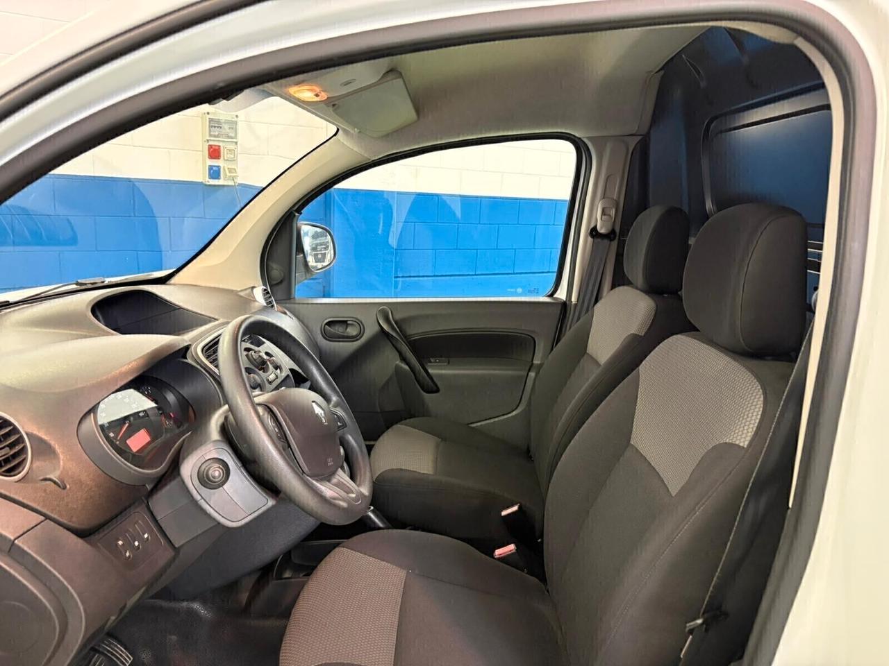 Renault KANGOO FRIGORIFERO da 0° a - 20° C (COIBENTATO ATP FRCX)