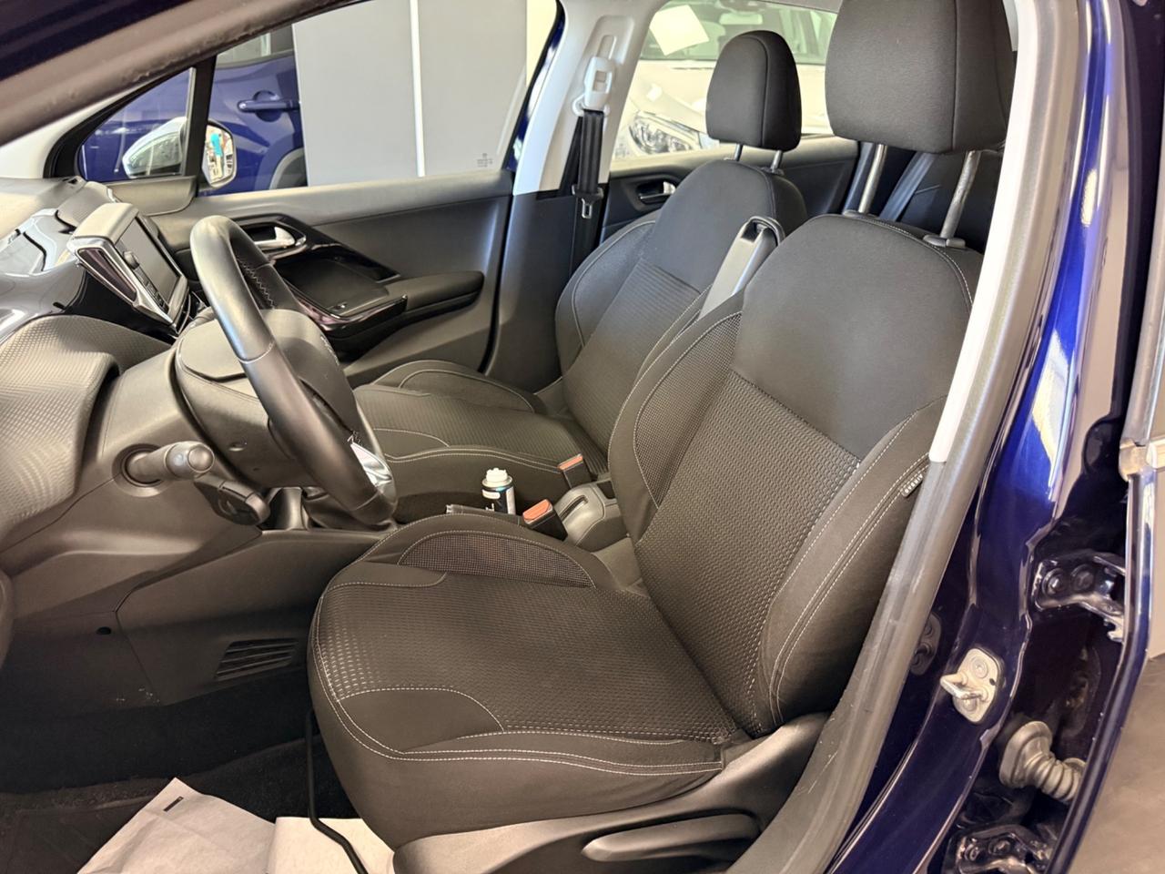Peugeot 208 BlueHDi 100 5 porte Allure