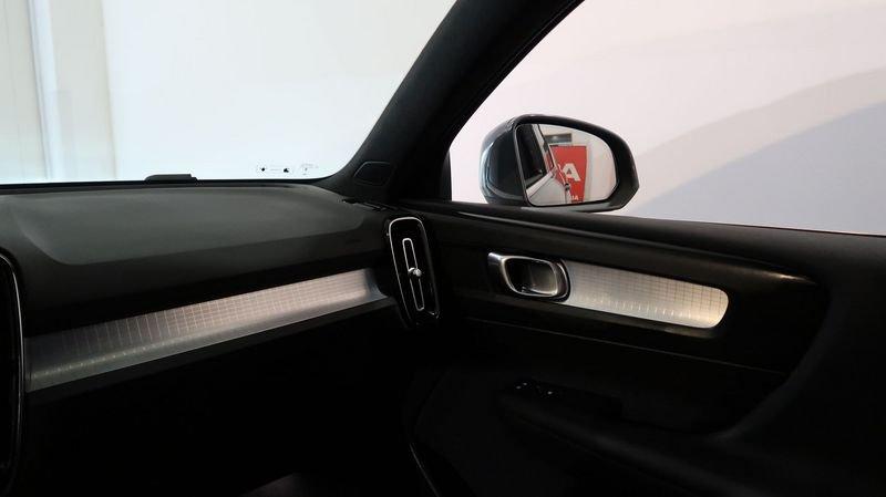 Volvo XC40 Recharge T4 Plug-in Hybrid auto Recharge Core