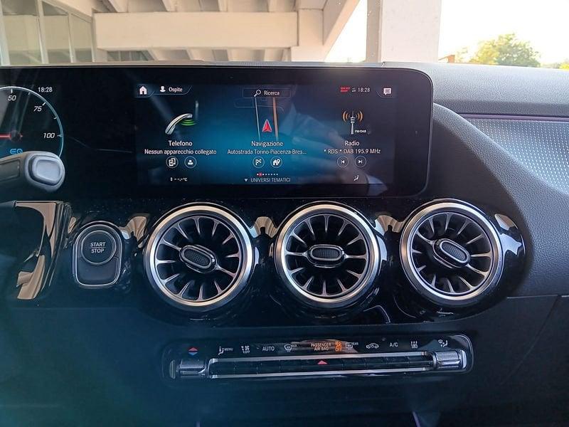 Mercedes-Benz EQA 350 Sport 4matic
