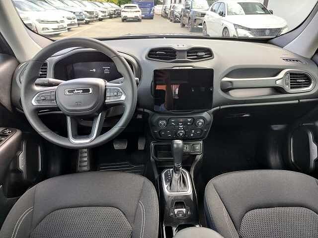 Jeep Renegade 1.5 Turbo T4 MHEV Summit