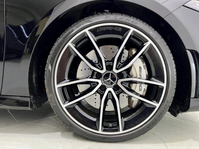 MERCEDES-BENZ A 35 AMG 4Matic