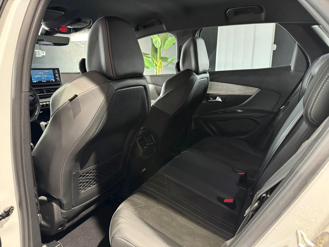 Peugeot 3008 BlueHDi 130 S&S EAT8 GT