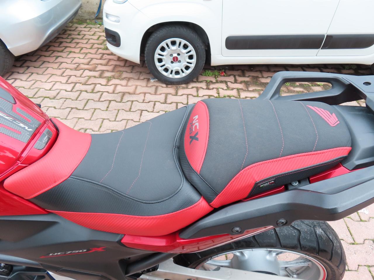 Honda NC 750X FULL 15.000 KM PARI AL NUOVO