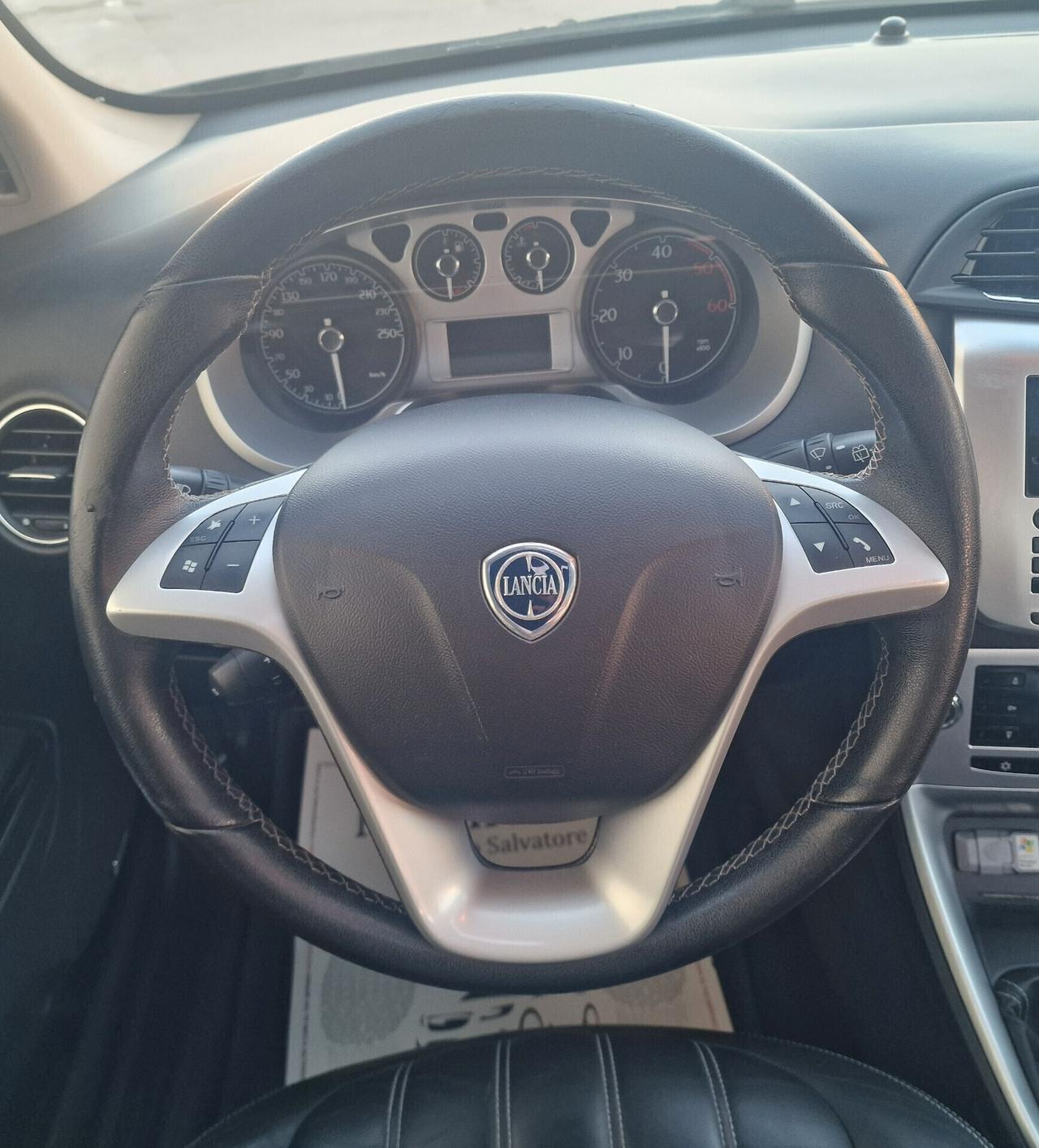 Lancia Delta 1.6 MJT DPF Oro