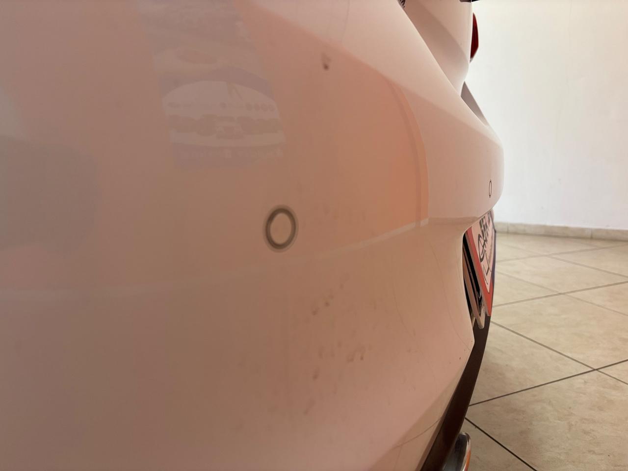 Opel Corsa 1.4 90CV GPL Tech 5 porte b-Color