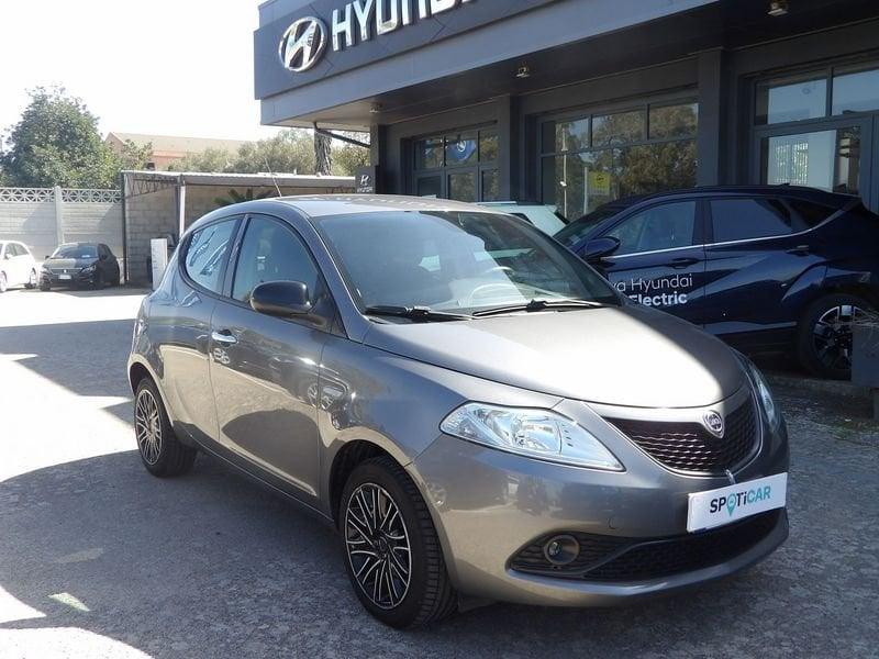 Lancia Ypsilon Ypsilon 1.2 69 CV 5 porte S&S Gold