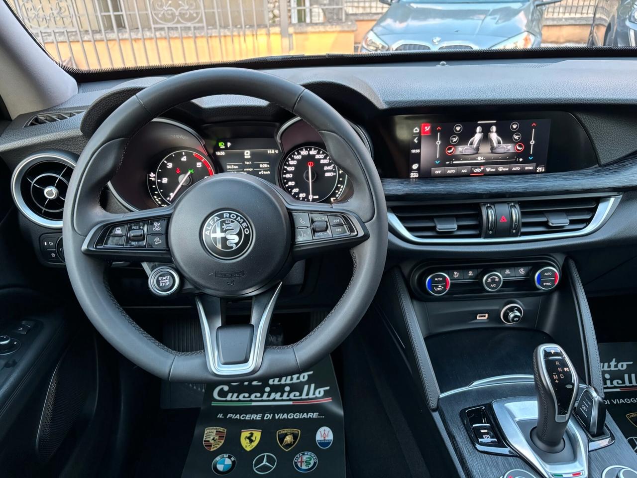 Alfa Romeo Stelvio 2.2 Turbodiesel 160 CV AT8 RWD MY 22