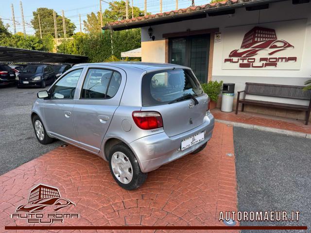 TOYOTA Yaris 1.0i 16V cat 5 porte Sol GOMMATA! NEOPATENTATI!