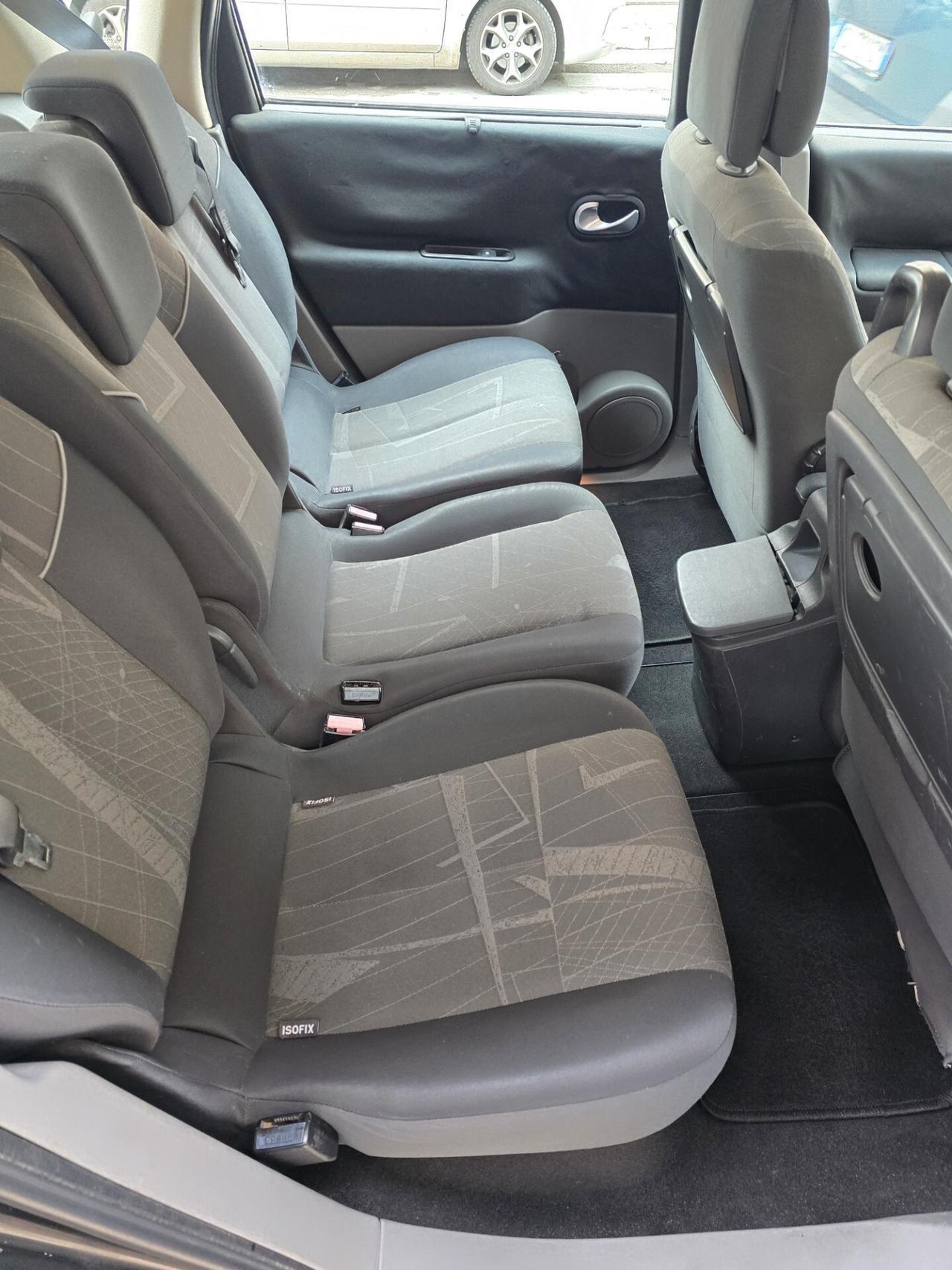 Renault Scenic 1.9 dCi 130 cv