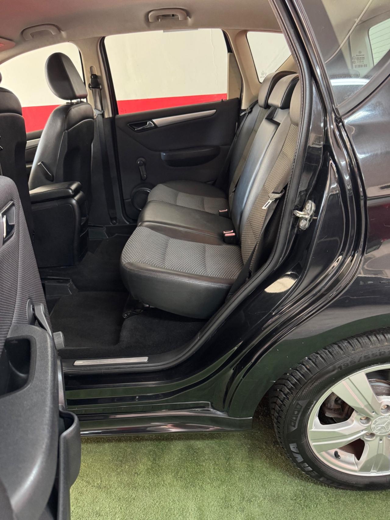 Mercedes-benz A 180 CDI Avantgarde Cambio automatico unico proprietario