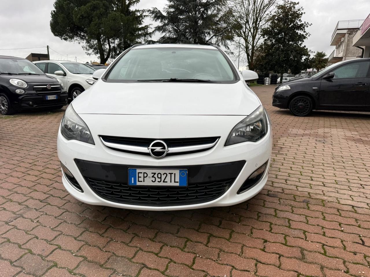 Opel Astra 1.7 CDTI 110CV 5 porte Business Autocarro