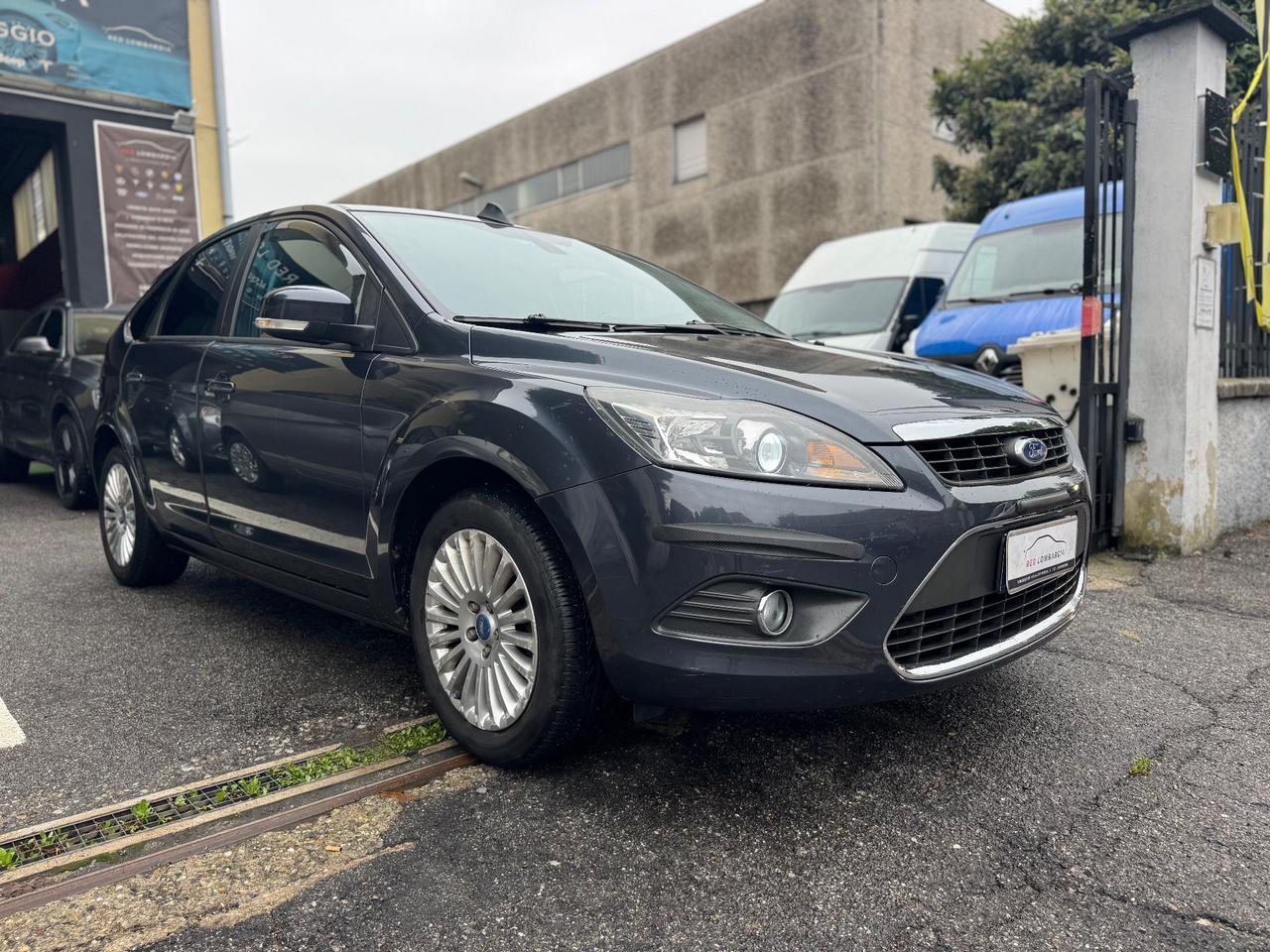 Ford Focus 1.6 (115CV) 5p. Bz.- GPL Titanium