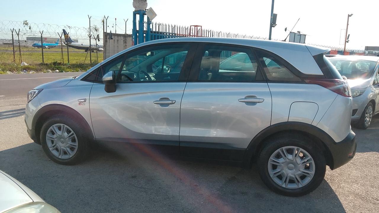 Opel Crossland 1.2 benzina