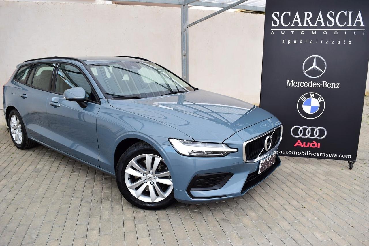 Volvo V60 2.0 B4 Mhev Geartronic 197 cv Momentum Business