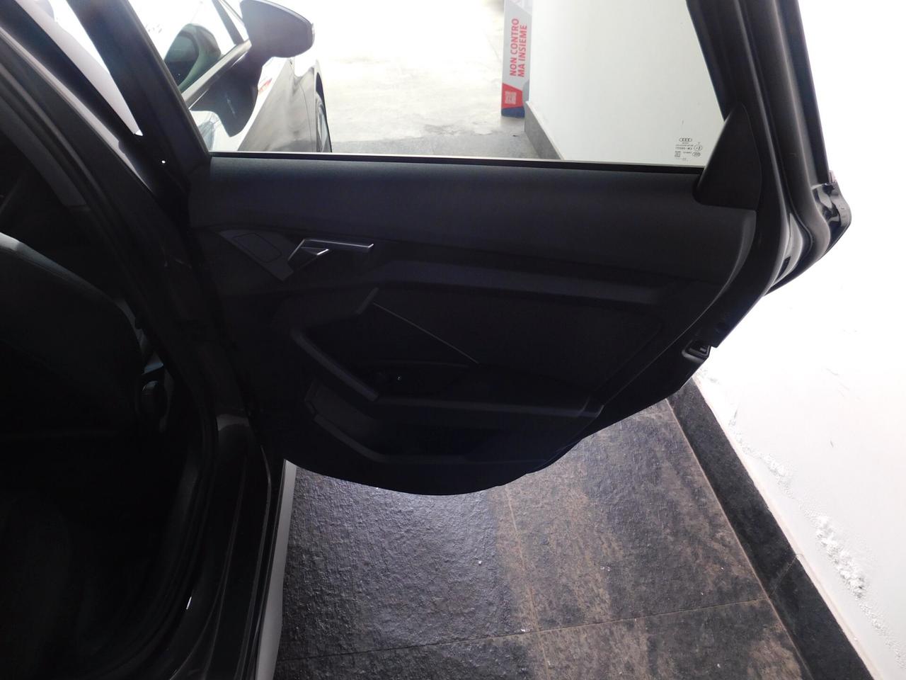 Audi A3 SPB 30 TFSI S line edition