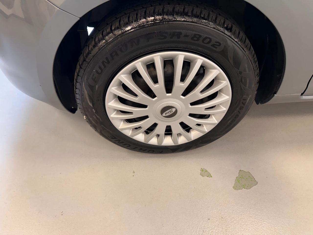 FORD KA 1.2 BENZINA ( 53000 MILA KM )