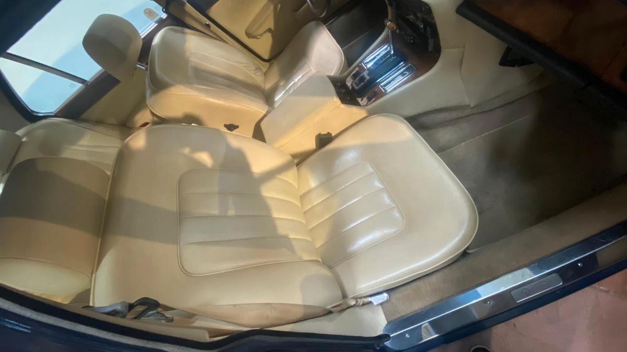 Daimler Double Six