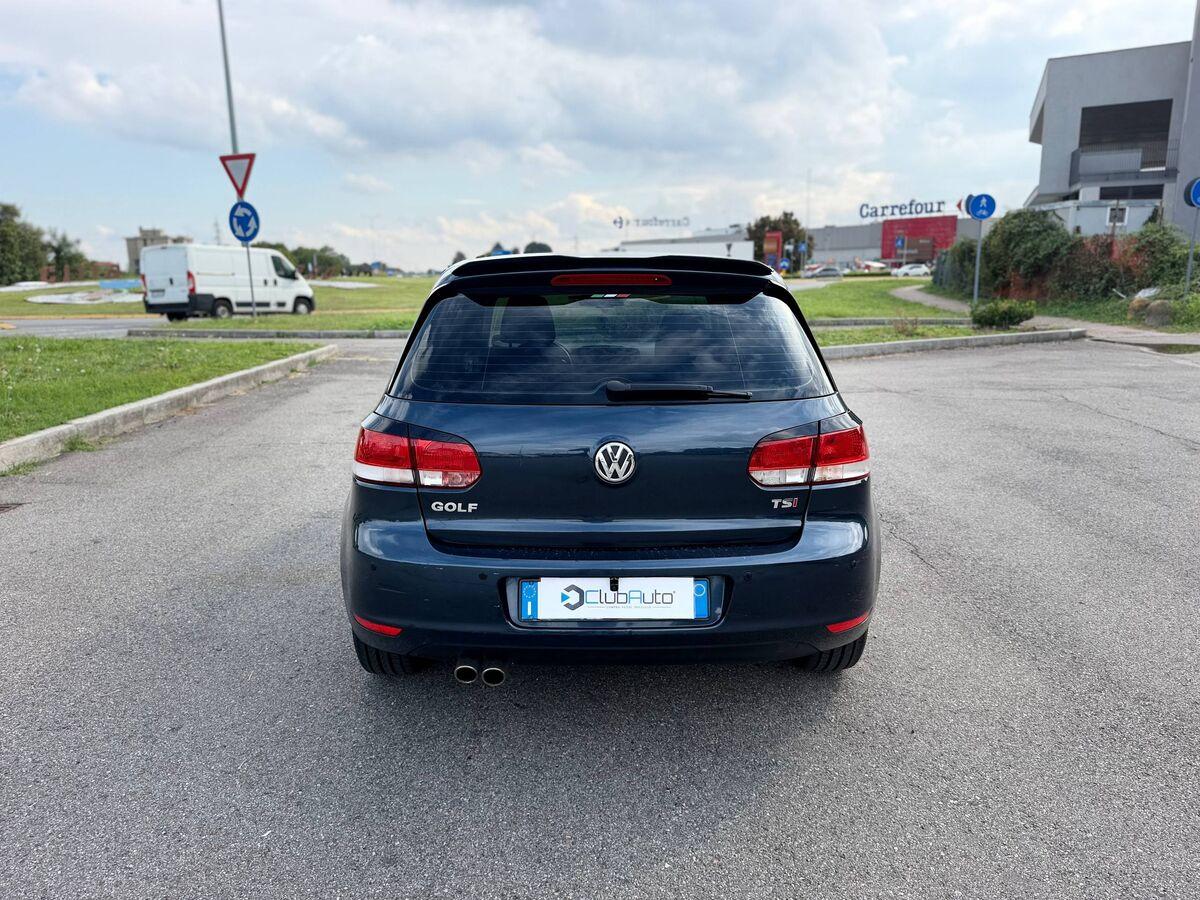 Volkswagen Golf 1.4 tsi Highline 5p dsg