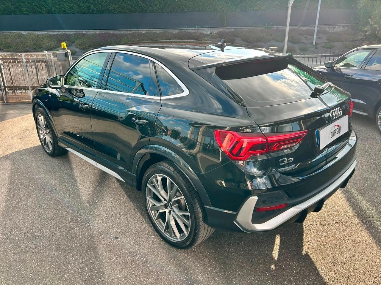 Audi Q3 Sportback 35 2.0 tdi S line edition s-tronic