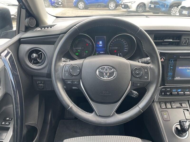 Toyota Auris 1.8 Hybrid Lounge