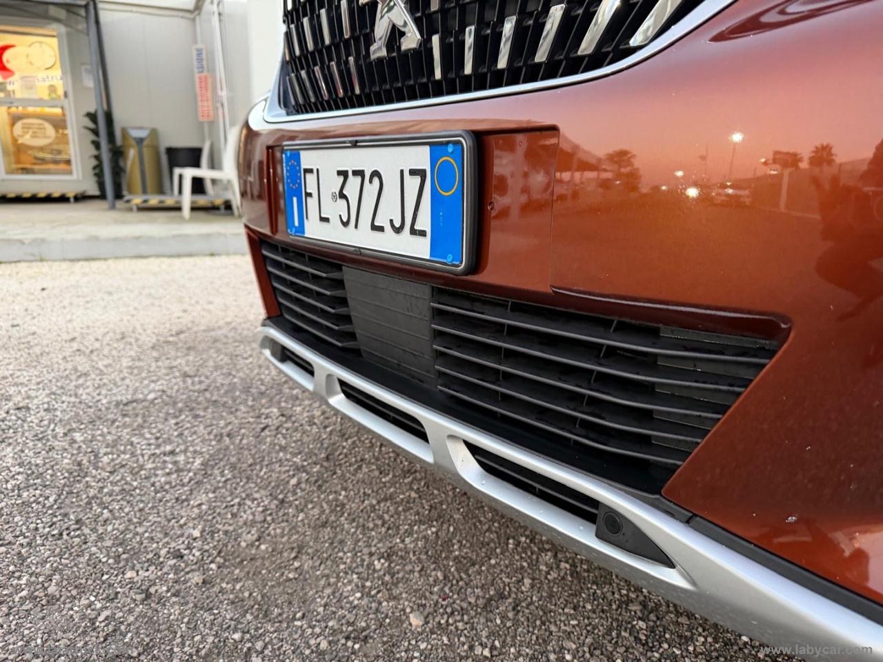 PEUGEOT 3008 BlueHDi 120 S&S GT Line