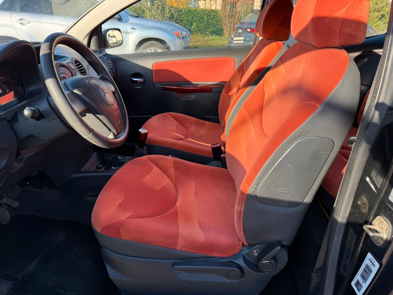 Citroen C2 1.1 87.000 KM CLIMA