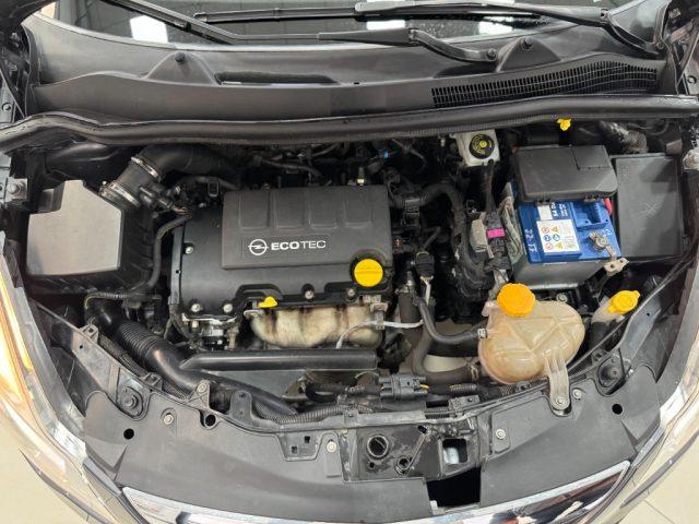 OPEL Corsa 1.2 5 porte Sport