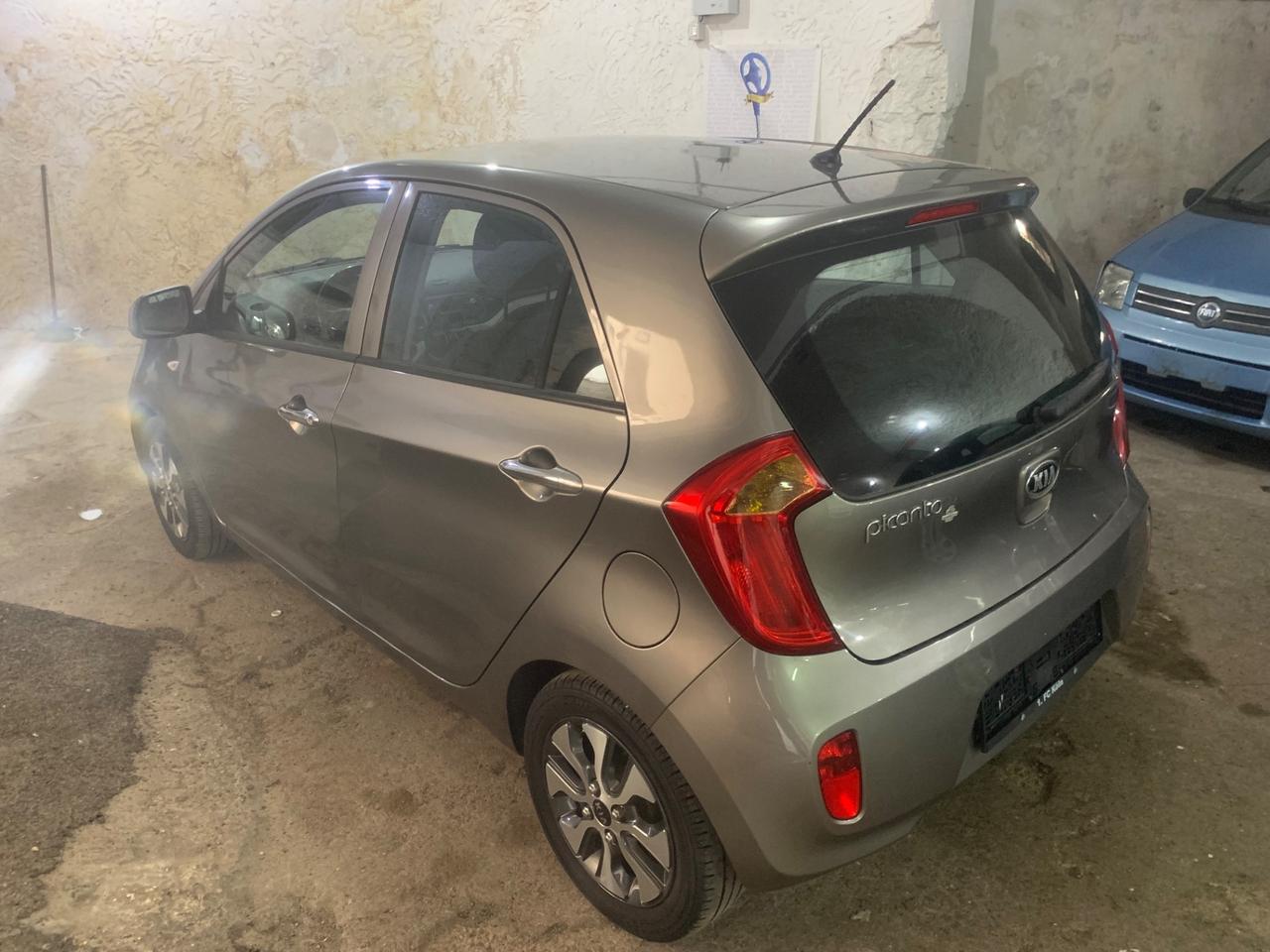 Kia Picanto 1.0 12V EcoGPL 5 porte Glam
