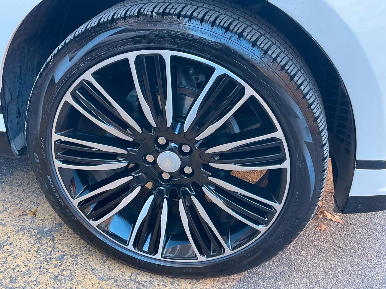 Land Rover Range Velar 2.0D I4 180 CV R-Dynamic