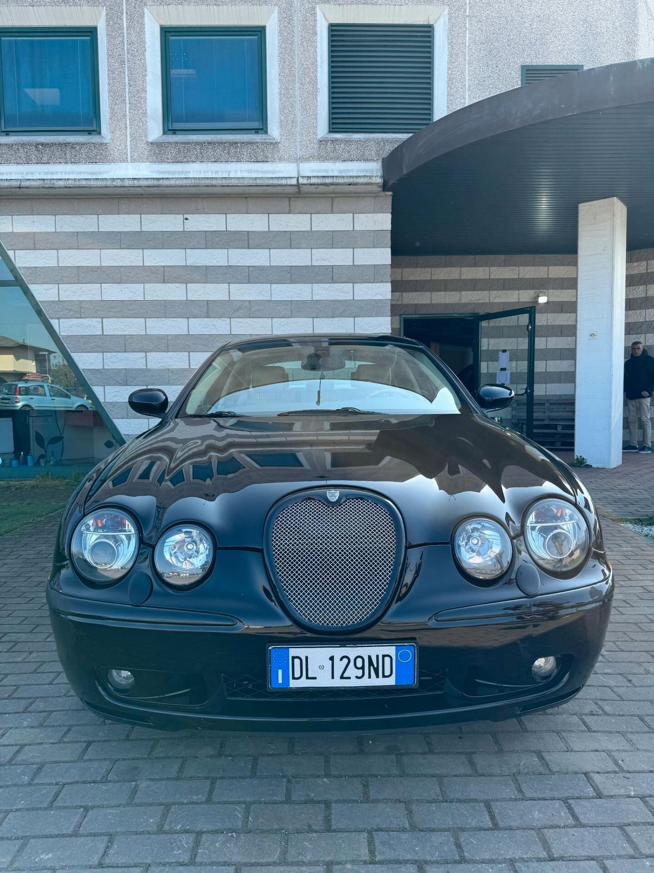 Jaguar S-Type 2.7 diesel V6 Executive