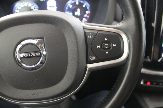 VOLVO XC60 B4 AWD Geartronic SPORT