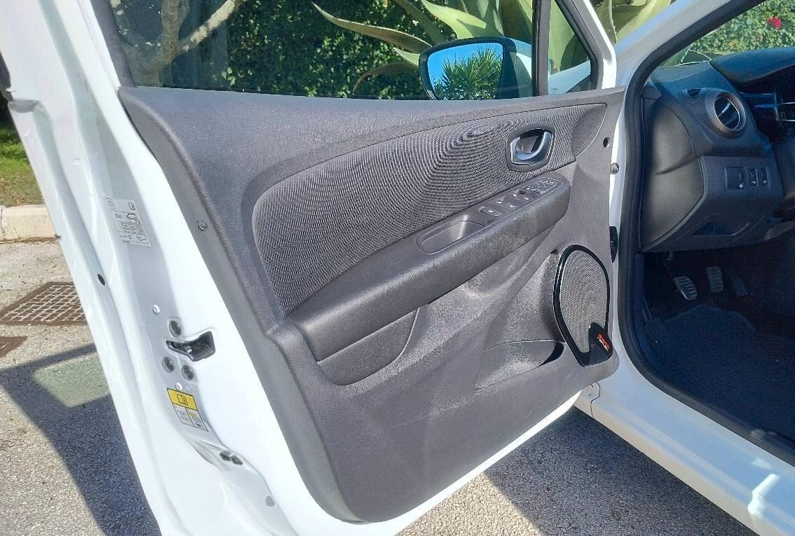 Renault Clio dCi 8V 90CV Start&Stop 5 porte Energy Intens