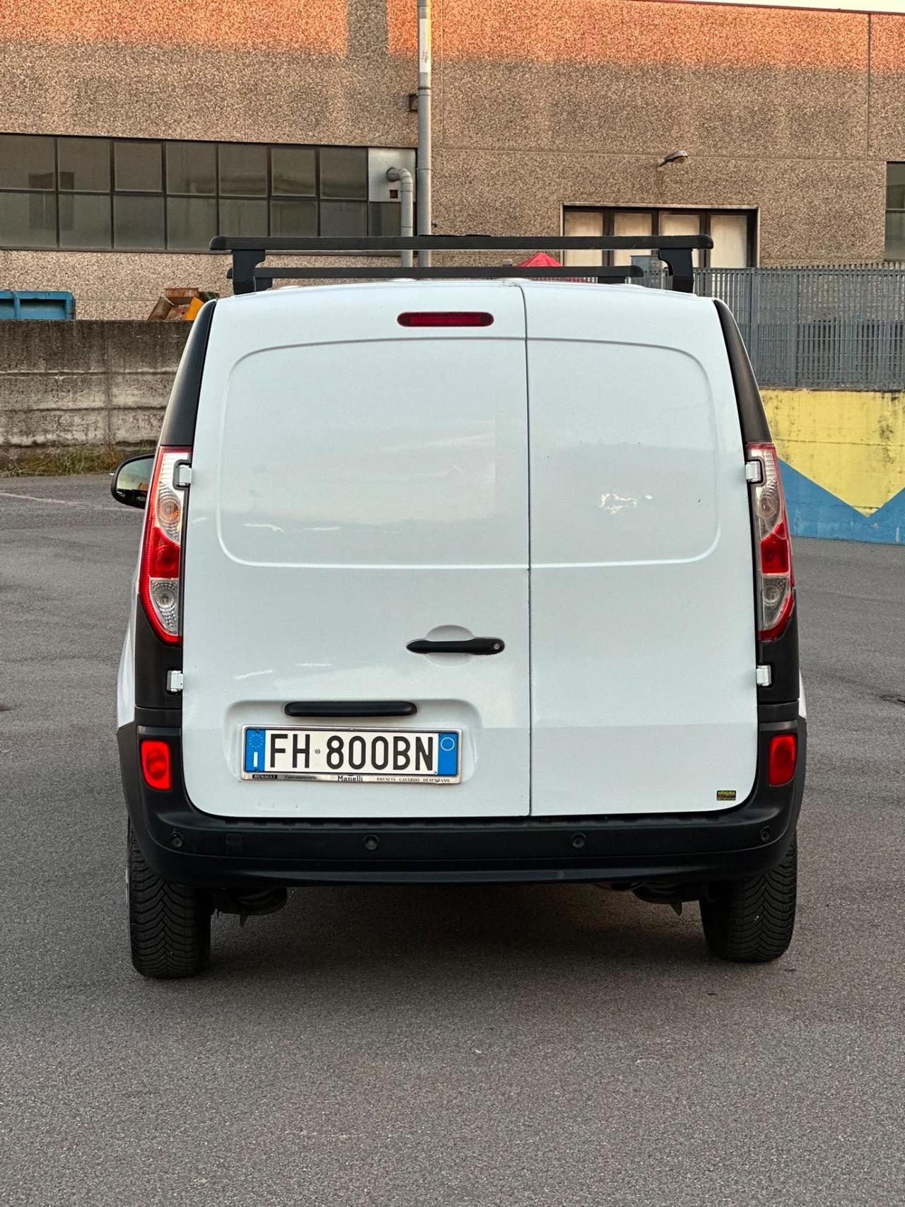Renault kango tre posti euro 6