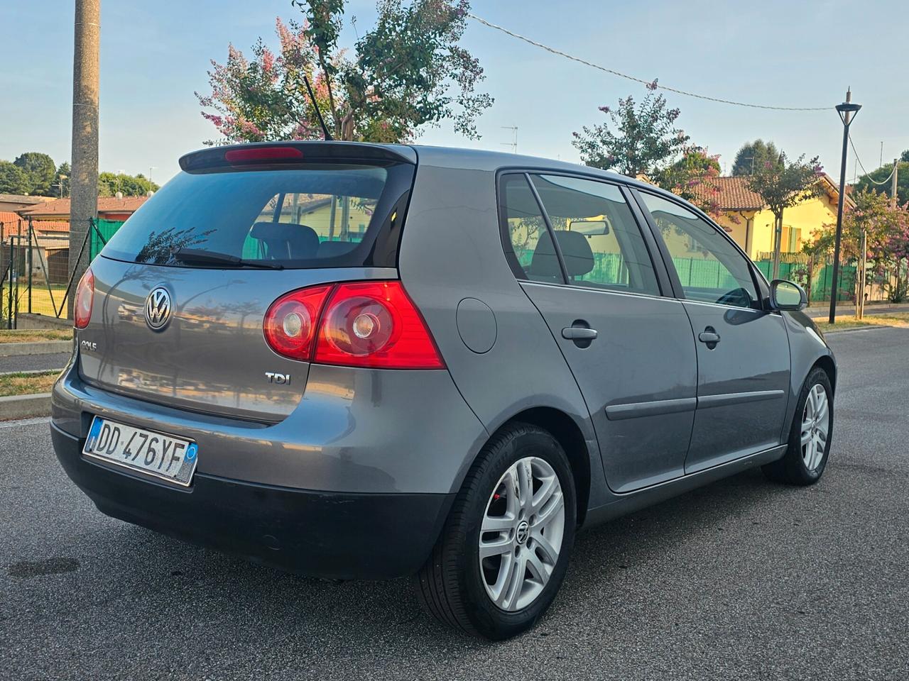 Volkswagen Golf 1.9 TDI 5p. Comfortline
