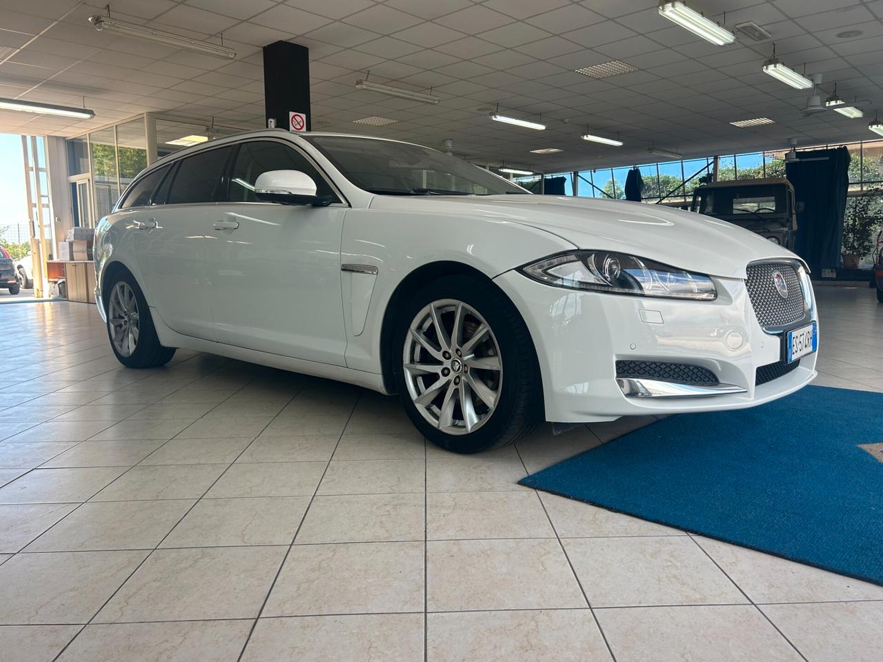 Jaguar XF Sportbrake 2.2 D 200 CV Luxury