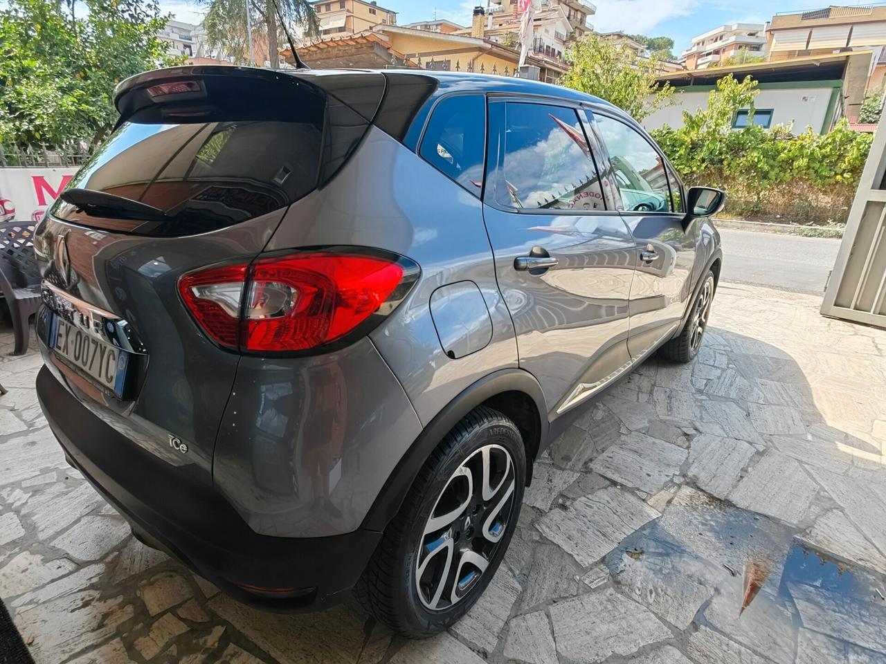 Renault Captur 1.2 TCe 120 CV EDC Energy R-Link AUTOMATICA