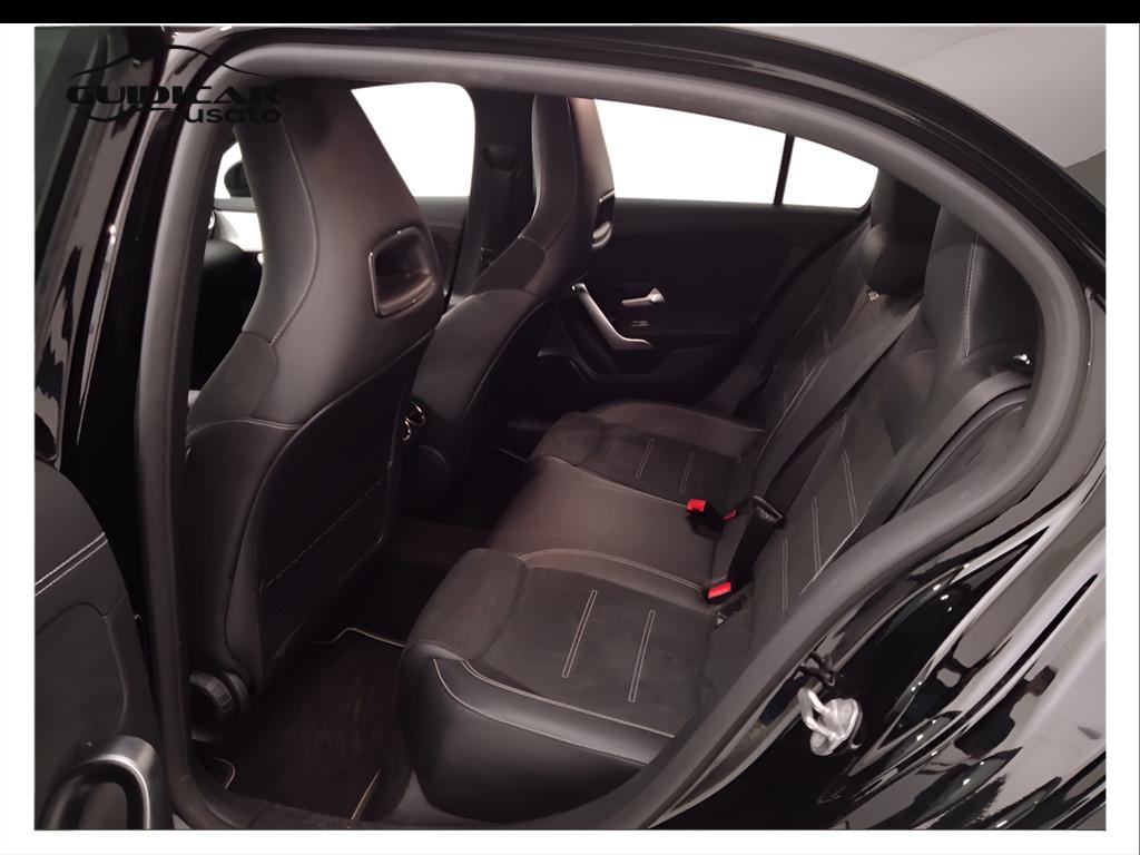 Mercedes-Benz Classe A - W177 2018 - A 180 d Premium Night edition auto