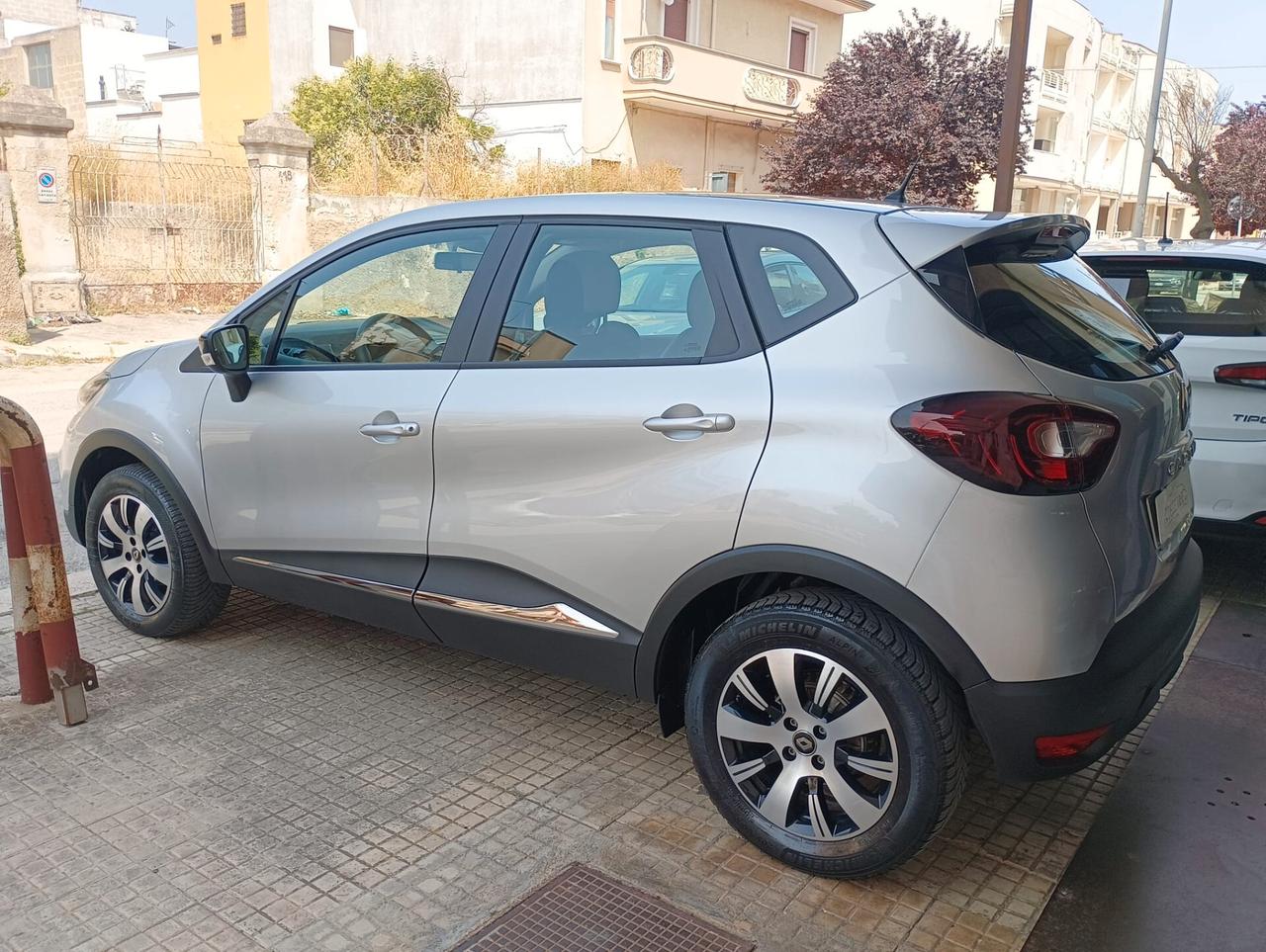 Renault Captur TCe 12V 90 CV Business