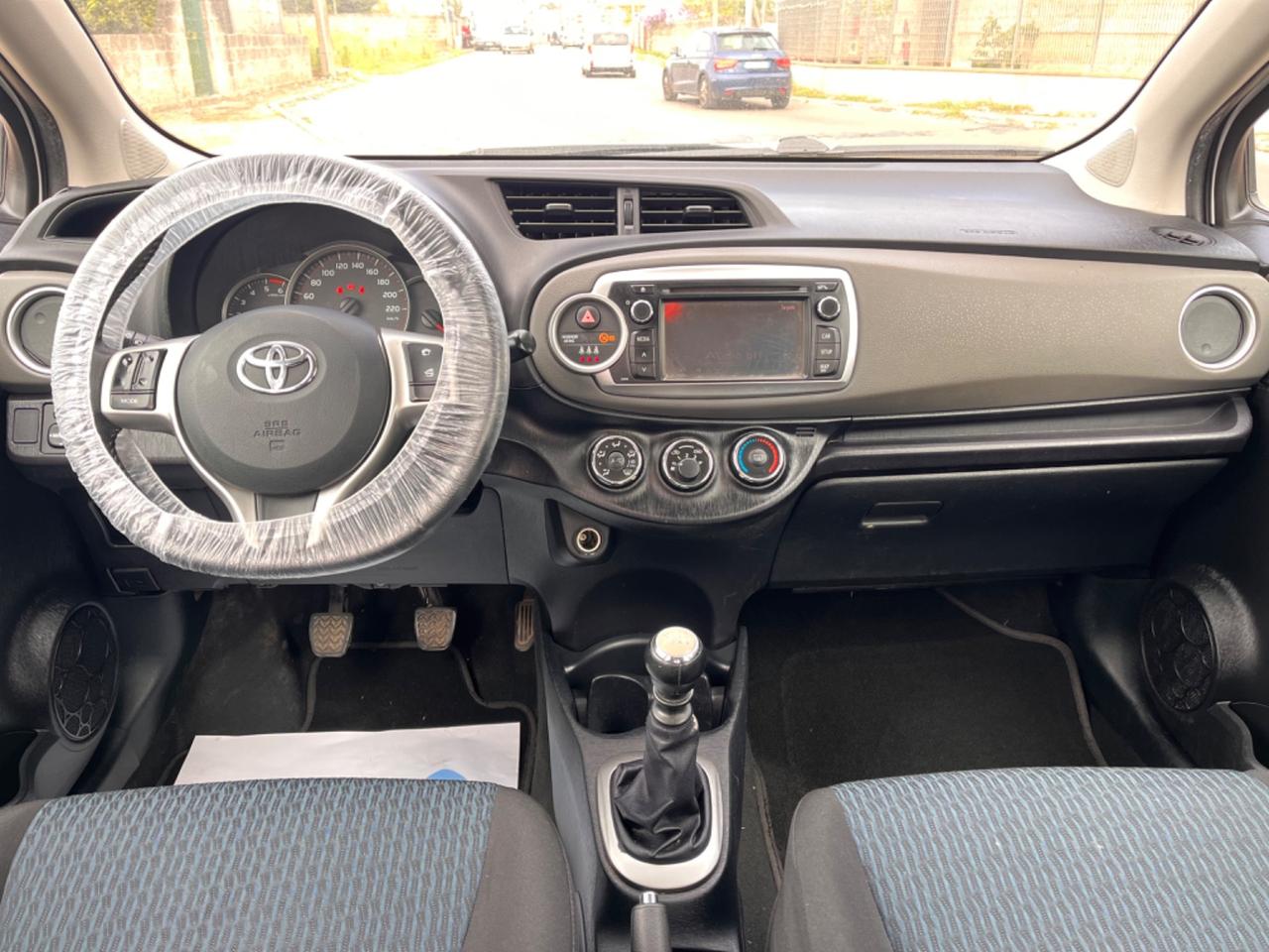 Toyota Yaris 1.4 D-4D 5 porte Active