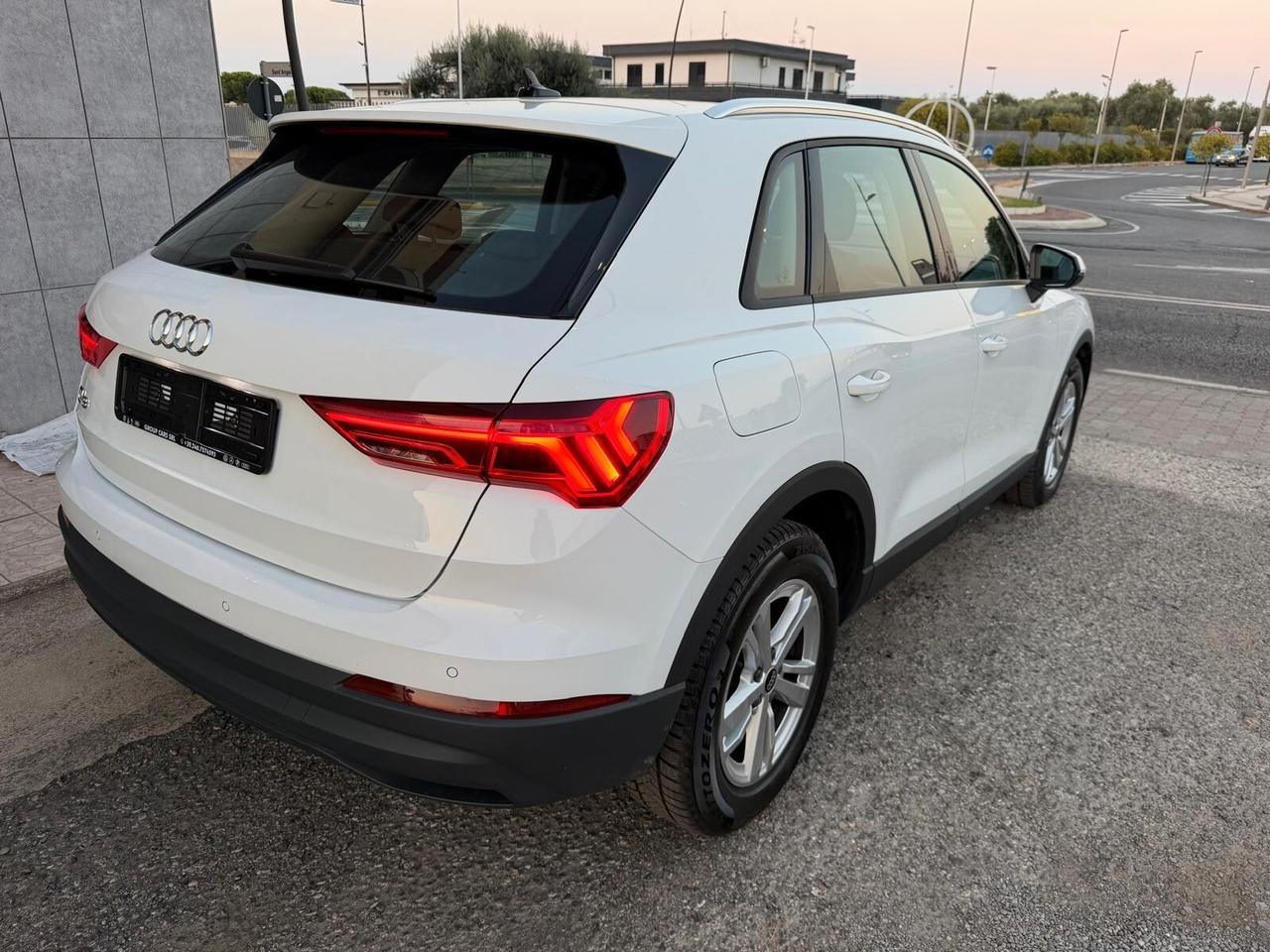 Audi Q3 35 TDI S tronic